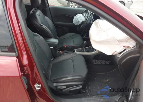 2021 Jeep Compass 80Th Anniversary 4X4 из США, поврежденный, VIN 3C4NJDEB9MT551945